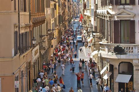 via condotti roma